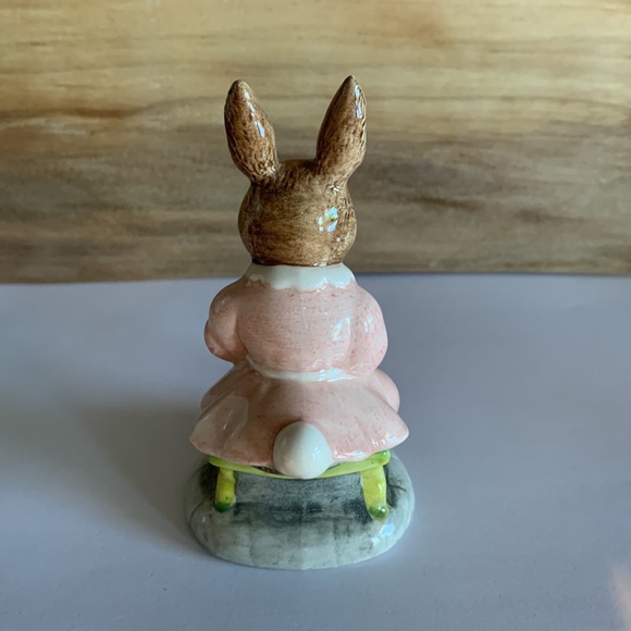 Buntie Bunnykins Figurine by Royal Doulton - Picture 3 of 6